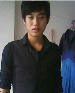 周盾个人资料,艺术与人生的交响乐章